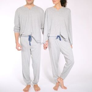 American Airlines Recliner first class pajamas